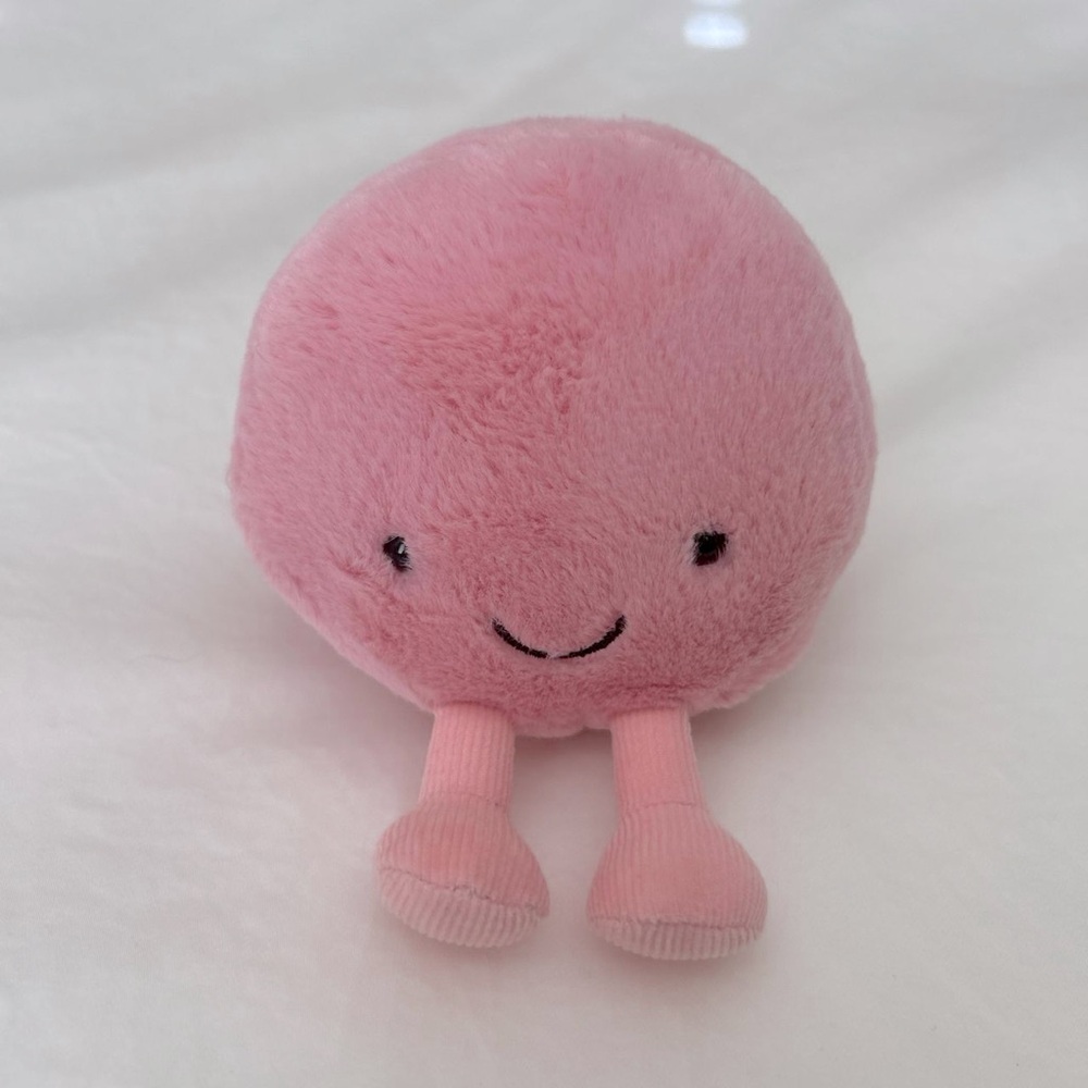 Jellycat Authentic Amuseables Mia Macaron